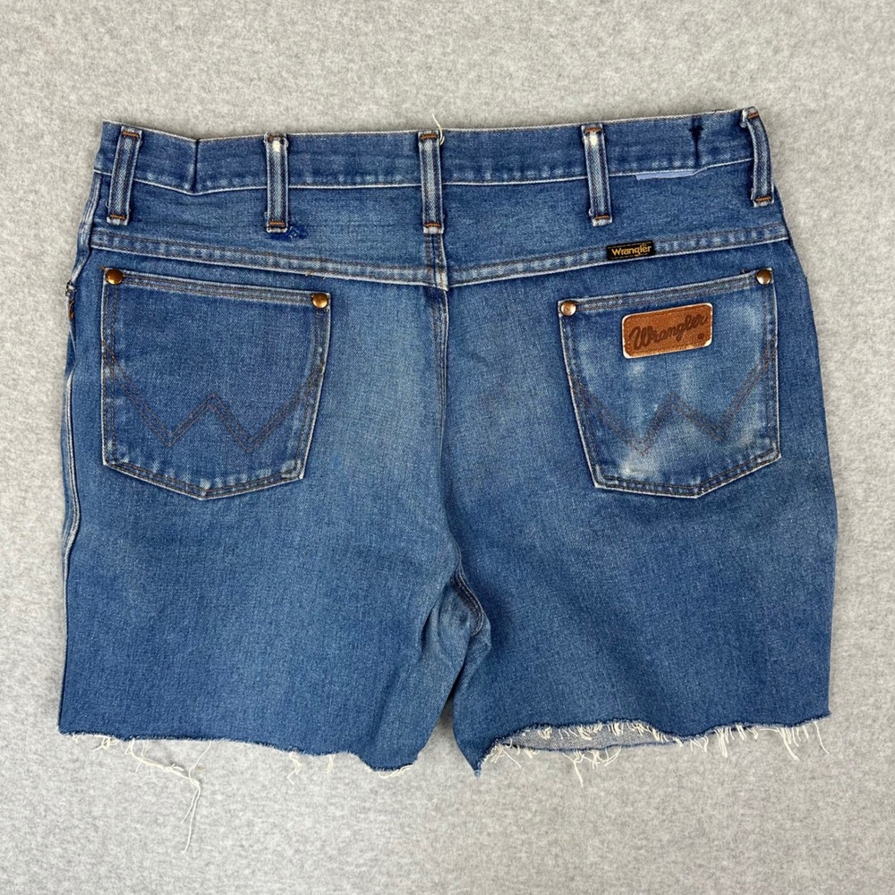 Vtg Wrangler Western 912DEN Denim Cut Off Shorts Blue Made in USA 35 - Picture 4 of 10